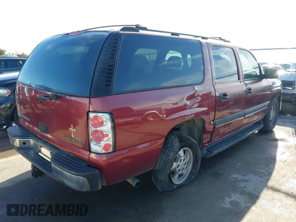 ✅ 2002 Chevrolet Suburban LS • VIN: 1GNEC16Z52J274145 • Lot: 44233758. Listed on IAAI with 310,666 mi. Free auction sales archive from the USA and detailed vehicle history report at DreamBid. Image 4.