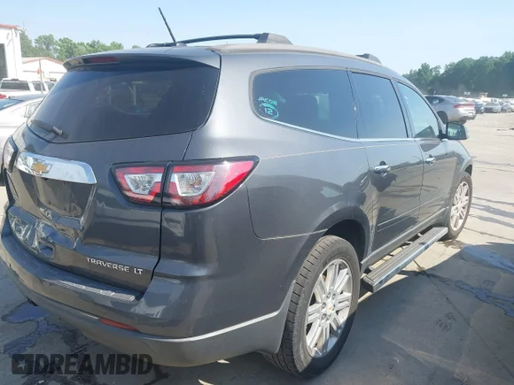 ✅ 2014 Chevrolet Traverse LT • VIN: 1GNKRGKD1EJ136704 • Лот: 45225777. Опубликован ранее на IAAI с пробегом 220 580 миль. Бесплатный доступ к архиву аукционных продаж из США и подробный отчёт об истории автомобиля на DreamBid. Изображение 4.