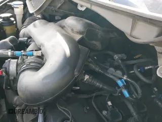 ✅ 2017 Ford Transit XL • VIN: 1FBZX2ZM5HKA56444 • Lot: 43567120. Wystawiony na IAAI z przebiegiem 183 059 mil. Bezpłatny archiwum sprzedaży aukcyjnych z USA i szczegółowy raport historii pojazdu na DreamBid. Zdjęcie 19.