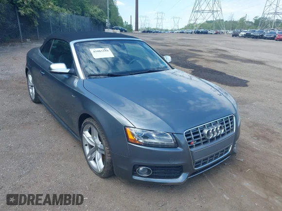 ✅ 2012 Audi S5 Premium Plus • VIN: WAUCGAFH3CN004124 • Lot: 45082110. Wystawiony na IAAI z przebiegiem Nie podano. Bezpłatny archiwum sprzedaży aukcyjnych z USA i szczegółowy raport historii pojazdu na DreamBid. Zdjęcie 1.