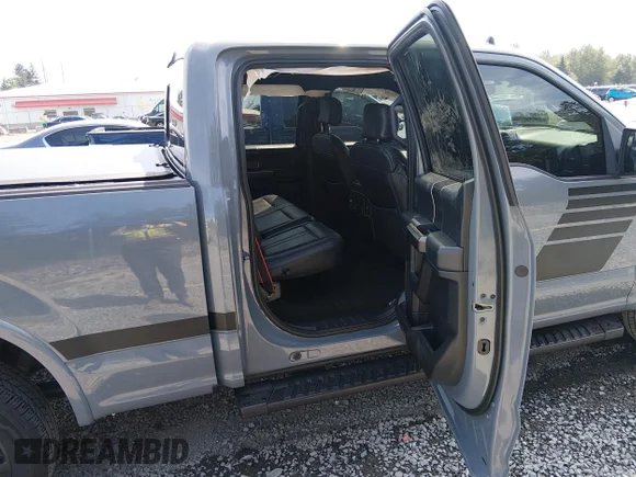 ✅ 2019 Ford F-150 XLT • VIN: 1FTFW1E49KFB95994 • Lot: 45151365. Listed on IAAI with 57,288 mi. Free auction sales archive from the USA and detailed vehicle history report at DreamBid. Image 8.