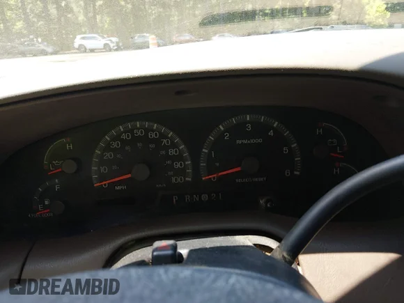 ✅ 1999 Ford F-150 XL • VIN: 1FTRX18L7XNA98724 • Lot: 45226427. Wystawiony na IAAI z przebiegiem Nie podano. Bezpłatny archiwum sprzedaży aukcyjnych z USA i szczegółowy raport historii pojazdu na DreamBid. Zdjęcie 7.