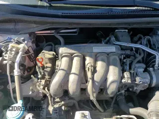 ✅ 2018 Honda Fit Sport • VIN: 3HGGK5H61JM713598 • Lot: 82661925. Wystawiony na Copart z przebiegiem 53 593 mil. Bezpłatny archiwum sprzedaży aukcyjnych z USA i szczegółowy raport historii pojazdu na DreamBid. Zdjęcie 14.