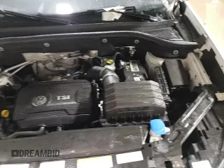 ✅ 2022 Volkswagen Atlas SE • VIN: 1V2LC2CA8NC211729 • Lot: 87927105. Listed on Copart with 41,988 mi. Free auction sales archive from the USA and detailed vehicle history report at DreamBid. Image 15.