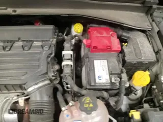 ✅ 2021 Jeep Renegade Trailhawk • VIN: ZACNJDC11MPM38084 • Lot: 65876255. Listed on Copart with 39,091 mi. Free auction sales archive from the USA and detailed vehicle history report at DreamBid. Image 14.