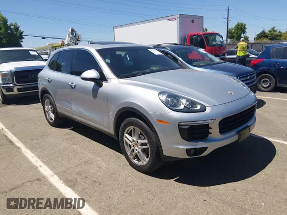 ✅ 2016 Porsche Cayenne • VIN: WP1AA2A25GLA04887 • Лот: 45318140. Опубликован ранее на IAAI с пробегом 120 645 миль. Бесплатный доступ к архиву аукционных продаж из США и подробный отчёт об истории автомобиля на DreamBid. Изображение 1.