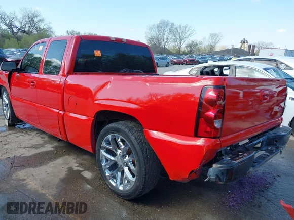 ✅ 2006 Chevrolet Silverado SS • VIN: 2GCEC19N161171970 • Lot: 41987549. Listed on IAAI with 229,928 mi. Free auction sales archive from the USA and detailed vehicle history report at DreamBid. Image 3.
