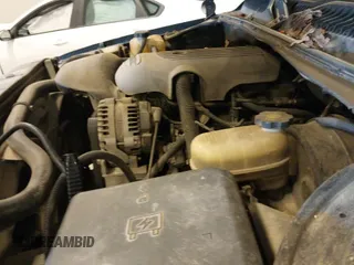 ✅ 2006 GMC Sierra 1500 SLE2 • VIN: 1GTEK19B66Z283826 • Лот: 43605877. Опубликован ранее на IAAI с пробегом 260 588 миль. Бесплатный доступ к архиву аукционных продаж из США и подробный отчёт об истории автомобиля на DreamBid. Изображение 19.