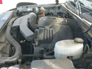 ✅ 2005 Cadillac Escalade • VIN: 1GYEK63N95R217134 • Lot: 43504354. Wystawiony na IAAI z przebiegiem 184 958 mil. Bezpłatny archiwum sprzedaży aukcyjnych z USA i szczegółowy raport historii pojazdu na DreamBid. Zdjęcie 19.