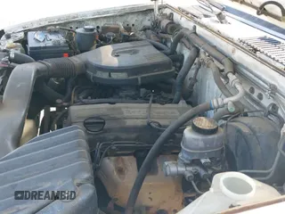 ✅ 1996 Nissan Frontier XE • VIN: 1N6SD11Y7TC357375 • Lot: 43248197. Wystawiony na IAAI z przebiegiem 204 623 mil. Bezpłatny archiwum sprzedaży aukcyjnych z USA i szczegółowy raport historii pojazdu na DreamBid. Zdjęcie 21.