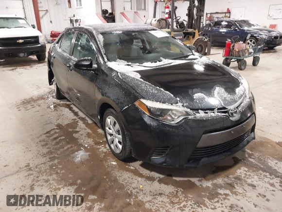 ✅ 2015 Toyota Corolla LE • VIN: 2T1BURHE9FC415480 • Lot: 41967214. Wystawiony na IAAI z przebiegiem 111 801 mil. Bezpłatny archiwum sprzedaży aukcyjnych z USA i szczegółowy raport historii pojazdu na DreamBid. Zdjęcie 1.
