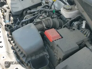 ✅ 2021 Buick Encore GX Essence • VIN: KL4MMGSL3MB134429 • Lot: 42469245. Wystawiony na IAAI z przebiegiem 49 427 mil. Bezpłatny archiwum sprzedaży aukcyjnych z USA i szczegółowy raport historii pojazdu na DreamBid. Zdjęcie 19.