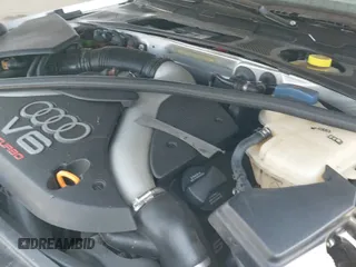 ✅ 2001 Audi S4 • VIN: WAURD68D31A117425 • Lot: 42725206. Listed on IAAI with 121,829 mi. Free auction sales archive from the USA and detailed vehicle history report at DreamBid. Image 19.