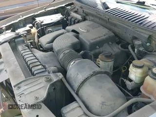 ✅ 2003 Ford Expedition Special Service • VIN: 1FMPU15L13LC51426 • Lot: 42397176. Wystawiony na IAAI z przebiegiem 153 830 mil. Bezpłatny archiwum sprzedaży aukcyjnych z USA i szczegółowy raport historii pojazdu na DreamBid. Zdjęcie 14.