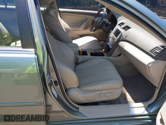✅ 2007 Toyota Camry LE • VIN: 4T1BK46K57U535441 • Lot: 45096050. Wystawiony na IAAI z przebiegiem 161 709 mil. Bezpłatny archiwum sprzedaży aukcyjnych z USA i szczegółowy raport historii pojazdu na DreamBid. Zdjęcie 5.