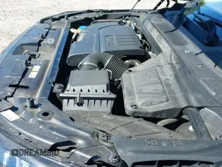 ✅ 2019 Land Rover Discovery Sport SE • VIN: SALCP2FX8KH828805 • Lot: 43179633. Listed on IAAI with 35,942 mi. Free auction sales archive from the USA and detailed vehicle history report at DreamBid. Image 19.