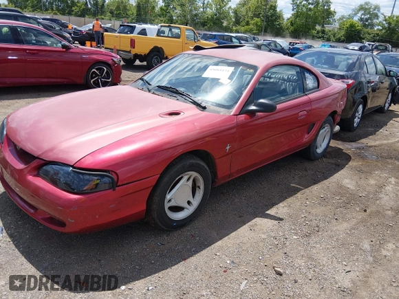 ✅ 1996 Ford Mustang • VIN: 1FALP4048TF217595 • Lot: 45084434. Wystawiony na IAAI z przebiegiem 61 689 mil. Bezpłatny archiwum sprzedaży aukcyjnych z USA i szczegółowy raport historii pojazdu na DreamBid. Zdjęcie 2.