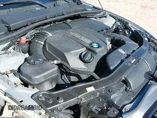 ✅ 2012 BMW 3 Series 335i xDrive • VIN: WBAKF9C5XCE620684 • Лот: 41341828. Опубликован ранее на IAAI с пробегом 154 809 миль. Бесплатный доступ к архиву аукционных продаж из США и подробный отчёт об истории автомобиля на DreamBid. Изображение 13.