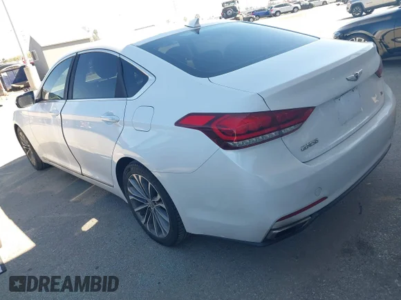 ✅ 2015 Hyundai Genesis 3.8L • VIN: KMHGN4JE8FU083899 • Lot: 41831936. Wystawiony na IAAI z przebiegiem 206 575 mil. Bezpłatny archiwum sprzedaży aukcyjnych z USA i szczegółowy raport historii pojazdu na DreamBid. Zdjęcie 3.