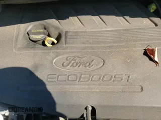 ✅ 2017 Ford Escape Titanium • VIN: 1FMCU9JD9HUC84977 • Lot: 86485055. Wystawiony na Copart z przebiegiem 61 834 mil. Bezpłatny archiwum sprzedaży aukcyjnych z USA i szczegółowy raport historii pojazdu na DreamBid. Zdjęcie 14.