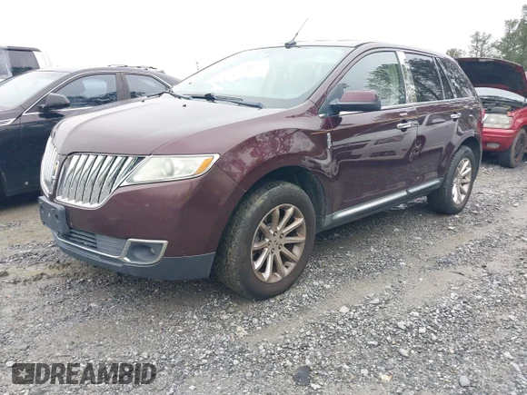 ✅ 2011 Lincoln MKX • VIN: 2LMDJ6JK2BBJ20787 • Lot: 41974950. Wystawiony na IAAI z przebiegiem 151 719 mil. Bezpłatny archiwum sprzedaży aukcyjnych z USA i szczegółowy raport historii pojazdu na DreamBid. Zdjęcie 2.
