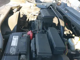 ✅ 2006 Jeep Commander • VIN: 1J8HG48K06C104967 • Lot: 43535318. Listed on IAAI with 289,456 mi. Free auction sales archive from the USA and detailed vehicle history report at DreamBid. Image 19.