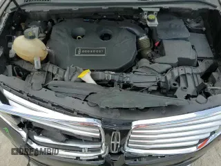 ✅ 2017 Lincoln MKC Select • VIN: 5LMCJ2C95HUL03384 • Lot: 90308095. Listed on Copart with 102,376 mi. Free auction sales archive from the USA and detailed vehicle history report at DreamBid. Image 13.