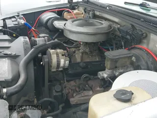 ✅ 1993 Chevrolet Silverado 1500 • VIN: 2GCEC19K5P1210180 • Lot: 42658583. Wystawiony na IAAI z przebiegiem 238 044 mil. Bezpłatny archiwum sprzedaży aukcyjnych z USA i szczegółowy raport historii pojazdu na DreamBid. Zdjęcie 16.