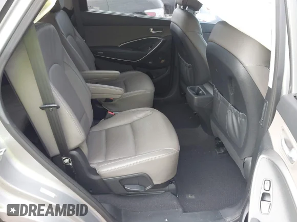✅ 2017 Hyundai Santa Fe SE Ultimate • VIN: KM8SR4HF7HU169382 • Lot: 44865576. Wystawiony na IAAI z przebiegiem 79 839 mil. Bezpłatny archiwum sprzedaży aukcyjnych z USA i szczegółowy raport historii pojazdu na DreamBid. Zdjęcie 8.