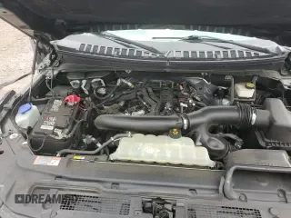 ✅ 2022 Ford Expedition Limited • VIN: 1FMJU2AT0NEA41733 • Lot: 69320605. Wystawiony na Copart z przebiegiem 87 531 mil. Bezpłatny archiwum sprzedaży aukcyjnych z USA i szczegółowy raport historii pojazdu na DreamBid. Zdjęcie 16.