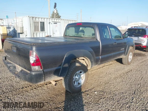 ✅ 2011 Toyota Tacoma • VIN: 5TFUX4ENXBX006259 • Lot: 43264022. Wystawiony na IAAI z przebiegiem 252 809 mil. Bezpłatny archiwum sprzedaży aukcyjnych z USA i szczegółowy raport historii pojazdu na DreamBid. Zdjęcie 4.