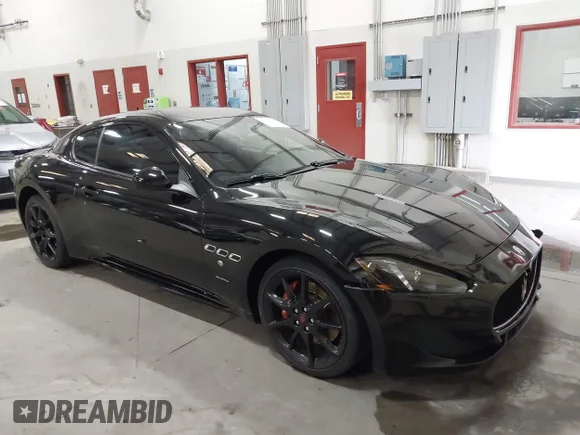 ✅ 2013 Maserati GranTurismo Sport • VIN: ZAM45VLAXD0068814 • Lot: 42542119. Wystawiony na IAAI z przebiegiem 24 571 mil. Bezpłatny archiwum sprzedaży aukcyjnych z USA i szczegółowy raport historii pojazdu na DreamBid. Zdjęcie 1.