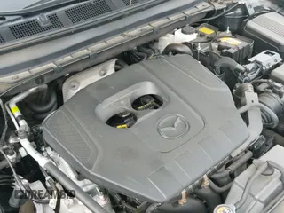 ✅ 2025 Mazda CX-5 S Premium Plus • VIN: JM3KFBEM6S0540865 • Lot: 42296508. Wystawiony na IAAI z przebiegiem 11 749 mil. Bezpłatny archiwum sprzedaży aukcyjnych z USA i szczegółowy raport historii pojazdu na DreamBid. Zdjęcie 19.