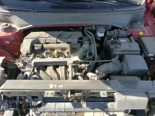 2021 Hyundai Venue SEL с VIN KMHRC8A3XMU109811, выставлен на аукционе Copart как лот 88716055 с пробегом 61 285 миль миль и Списание • Salvage title. История ставок и продаж доступна на DreamBid. Изображение 17.