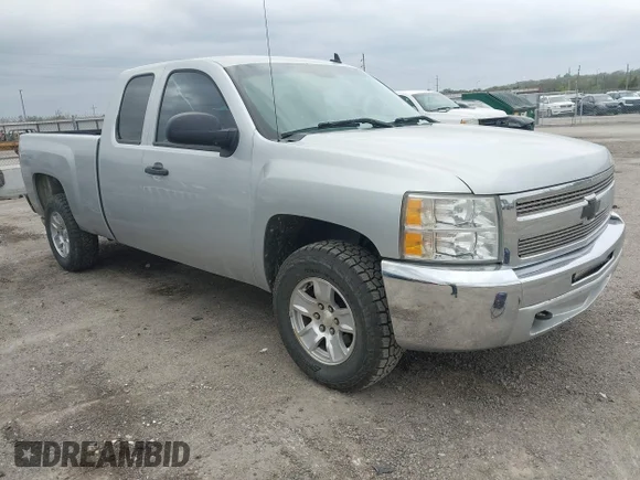 ✅ 2012 Chevrolet Silverado 1500 LT • VIN: 1GCRKSE79CZ183451 • Lot: 44730428. Wystawiony na IAAI z przebiegiem 321 855 mil. Bezpłatny archiwum sprzedaży aukcyjnych z USA i szczegółowy raport historii pojazdu na DreamBid. Zdjęcie 1.
