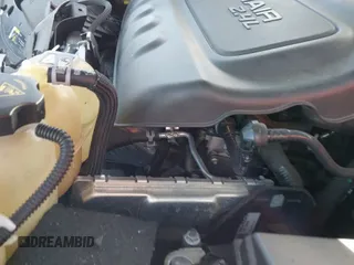 ✅ 2019 Jeep Cherokee Latitude • VIN: 1C4PJLCB8KD246574 • Lot: 43536551. Wystawiony na IAAI z przebiegiem 129 335 mil. Bezpłatny archiwum sprzedaży aukcyjnych z USA i szczegółowy raport historii pojazdu na DreamBid. Zdjęcie 19.