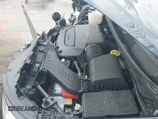 ✅ 2025 Chrysler Pacifica Select • VIN: 2C4RC1BG8SR612020 • Лот: 43752950. Опубликован ранее на IAAI с пробегом 10 876 миль. Бесплатный доступ к архиву аукционных продаж из США и подробный отчёт об истории автомобиля на DreamBid. Изображение 21.