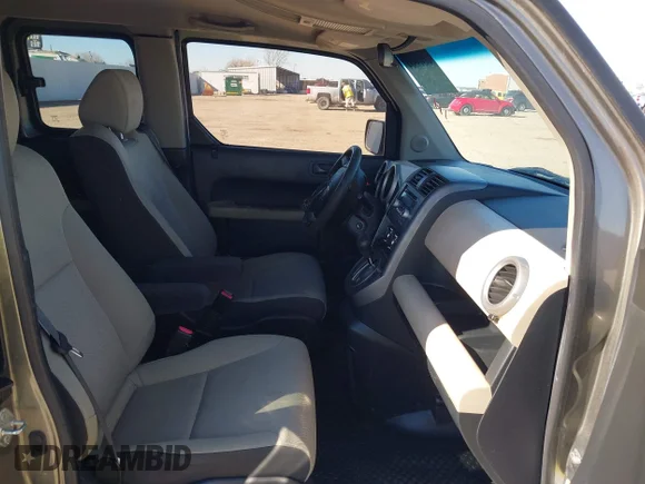 ✅ 2007 Honda Element EX • VIN: 5J6YH187X7L010556 • Лот: 44319504. Опубліковано раніше на IAAI з пробігом 159 353 миль. Безкоштовний доступ до архіву аукціонних продажів зі США та докладний звіт про історію автомобіля на DreamBid. Зображення 5.