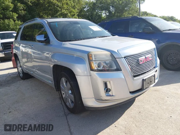 ✅ 2013 GMC Terrain Denali • VIN: 2GKFLYE34D6180068 • Lot: 45265921. Wystawiony na IAAI z przebiegiem 205 227 mil. Bezpłatny archiwum sprzedaży aukcyjnych z USA i szczegółowy raport historii pojazdu na DreamBid. Zdjęcie 1.