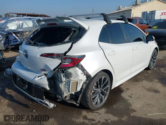 ✅ 2021 Toyota Corolla XSE • VIN: JTNC4MBE9M3106884 • Lot: 44174922. Wystawiony na IAAI z przebiegiem 72 140 mil. Bezpłatny archiwum sprzedaży aukcyjnych z USA i szczegółowy raport historii pojazdu na DreamBid. Zdjęcie 4.