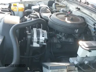 ✅ 1995 Chevrolet Suburban • VIN: 1GNFK16K1SJ454796 • Лот: 43668031. Опубликован ранее на IAAI с пробегом 212 637 миль. Бесплатный доступ к архиву аукционных продаж из США и подробный отчёт об истории автомобиля на DreamBid. Изображение 12.