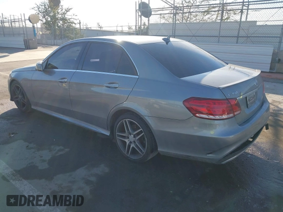 ✅ 2014 Mercedes-Benz E 350 Sport • VIN: WDDHF5KB2EA998060 • Lot: 44185425. Wystawiony na IAAI z przebiegiem 148 034 mil. Bezpłatny archiwum sprzedaży aukcyjnych z USA i szczegółowy raport historii pojazdu na DreamBid. Zdjęcie 3.