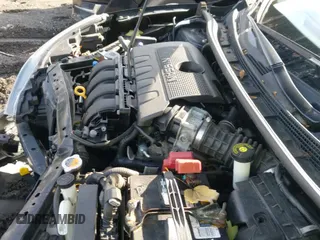 ✅ 2019 Nissan Sentra S • VIN: 3N1AB7AP8KY339197 • Лот: 43425021. Опубликован ранее на IAAI с пробегом 100 606 миль. Бесплатный доступ к архиву аукционных продаж из США и подробный отчёт об истории автомобиля на DreamBid. Изображение 19.