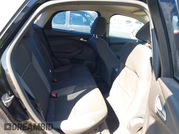 ✅ 2014 Ford Focus SE • VIN: 1FADP3K24EL327283 • Лот: 43366637. Опубликован ранее на IAAI с пробегом 148 079 миль. Бесплатный доступ к архиву аукционных продаж из США и подробный отчёт об истории автомобиля на DreamBid. Изображение 8.