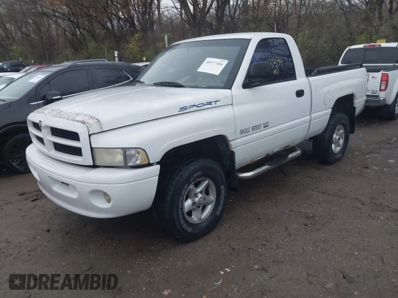 ✅ 2000 Dodge 1500 • VIN: 1B7HF16Z1YS570831 • Lot: 40977184. Wystawiony na IAAI z przebiegiem 202 354 mil. Bezpłatny archiwum sprzedaży aukcyjnych z USA i szczegółowy raport historii pojazdu na DreamBid. Zdjęcie 2.
