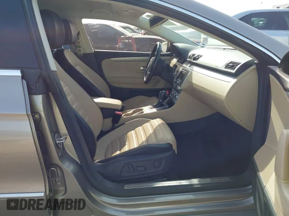 ✅ 2014 Volkswagen CC Sport • VIN: WVWBP7AN7EE500741 • Лот: 42756578. Опубліковано раніше на IAAI з пробігом 118 522 миль. Безкоштовний доступ до архіву аукціонних продажів зі США та докладний звіт про історію автомобіля на DreamBid. Зображення 5.