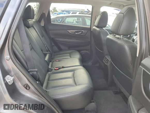 ✅ 2015 Nissan Rogue SL • VIN: 5N1AT2MV6FC832331 • Лот: 51790866. Опубліковано раніше на Copart з пробігом 105 462 миль. Безкоштовний доступ до архіву аукціонних продажів зі США та докладний звіт про історію автомобіля на DreamBid. Зображення 10.