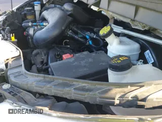 ✅ 2017 Ford Transit XL • VIN: 1FBZX2YM9HKB04870 • Lot: 41508487. Wystawiony na IAAI z przebiegiem 105 714 mil. Bezpłatny archiwum sprzedaży aukcyjnych z USA i szczegółowy raport historii pojazdu na DreamBid. Zdjęcie 19.