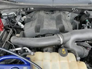 ✅ 2019 Ford F-150 King Ranch • VIN: 1FTEW1E48KFC44713 • Лот: 89561865. Опубликован ранее на Copart с пробегом 96 867 миль. Бесплатный доступ к архиву аукционных продаж из США и подробный отчёт об истории автомобиля на DreamBid. Изображение 13.