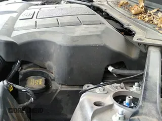 ✅ 2015 Land Rover Range Rover HSE • VIN: SALGS2VF2FA204215 • Lot: 42457484. Listed on IAAI with 180,779 mi. Free auction sales archive from the USA and detailed vehicle history report at DreamBid. Image 18.